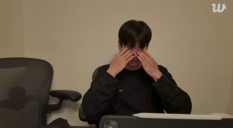 BTS 정국 '케데헌' 눈물 과몰입…바보야, 같이 살아야지