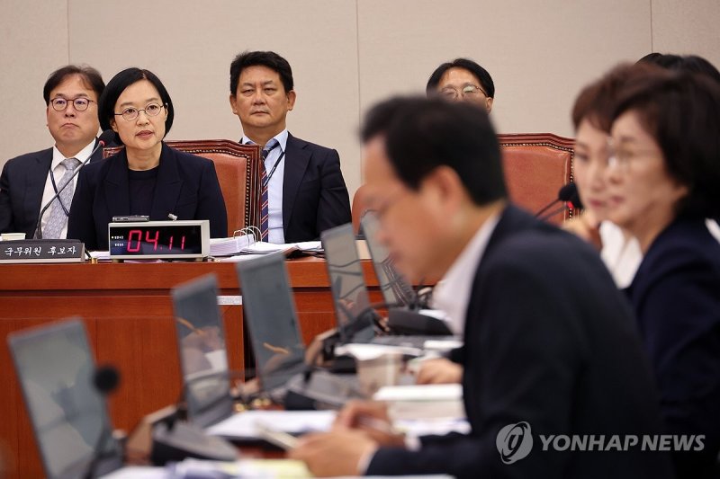 답변하는 한성숙 후보자 (출처=연합뉴스)