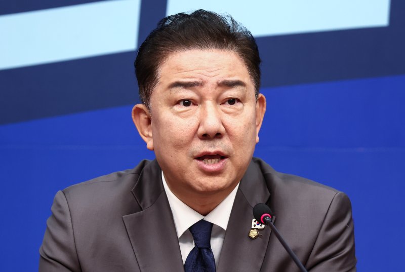 김병기 "尹조사 거부, 특검법 위반…교정당국 보신주의 문제"