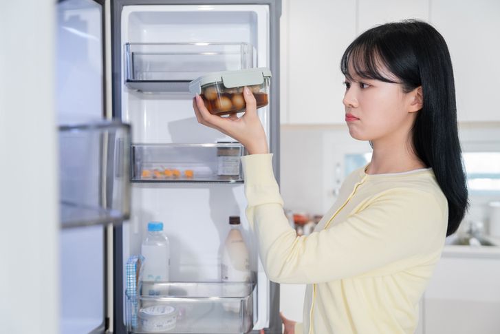 이건 이혼녀가 남자 꼬시는 수법인데? '낯선 반찬'의 정체