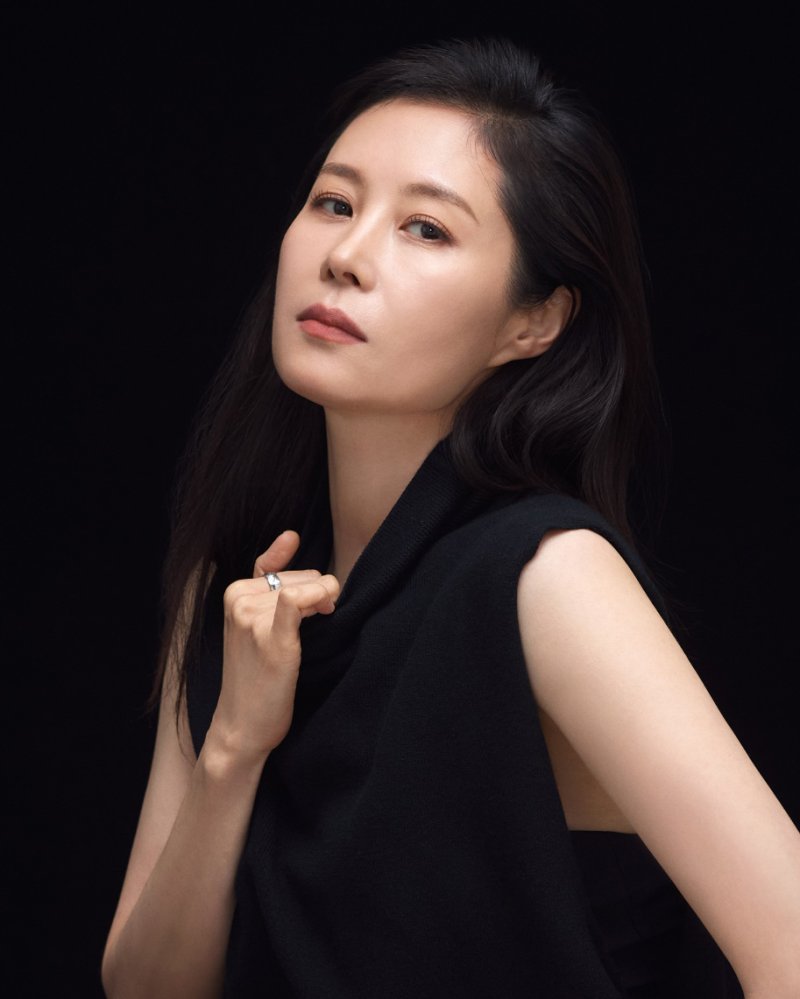 문소리, 유본컴퍼니 이적…조우진·신현빈 한솥밥