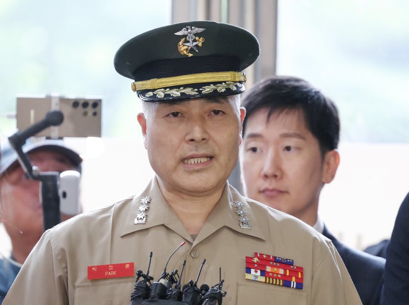 특검 출석한 박정훈 "결국 진실 다 밝혀져...사필귀정"