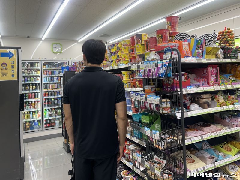 '혜자', '990원' 붙이면 팔린다..20대 직장인, 아침마다 들른다는 '이곳'