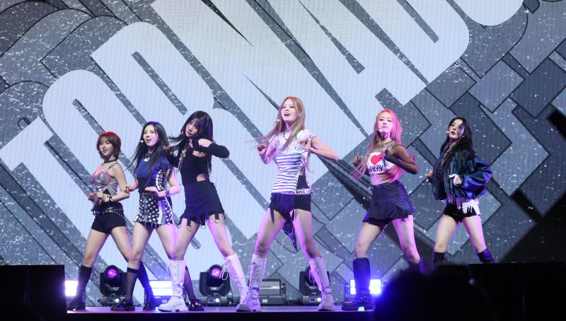 신예 이프아이 "강점은 퍼포먼스…롤모델은 10년 뒤 우리"