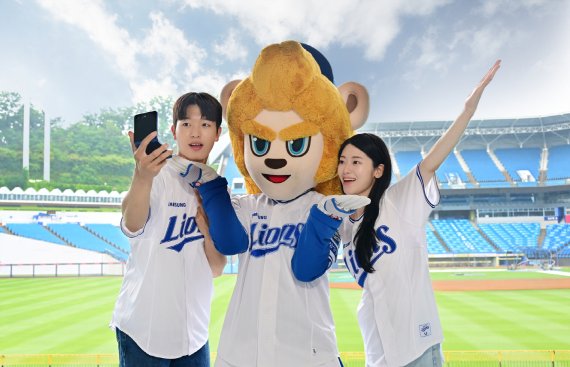 삼성전자, '갤럭시 Z 폴드7∙Z 플립7' 프로야구 3개 구단과 연계 마케팅