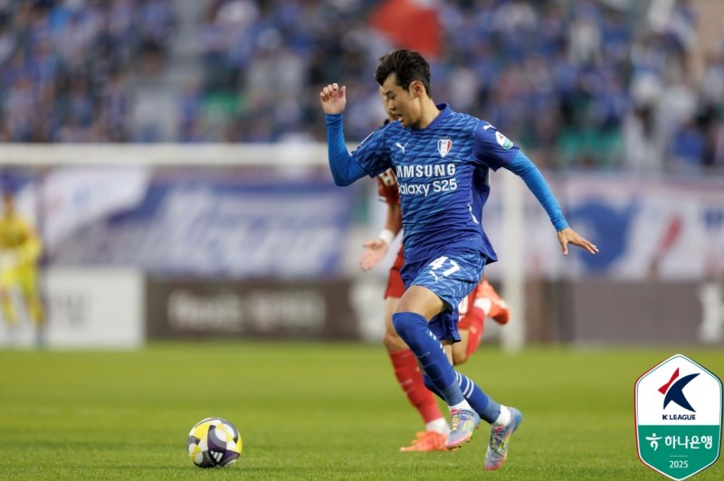 [서울=뉴시스] 프로축구 K리그2 수원 삼성의 박승수. (사진=한국프로축구연맹 제공) *재판매 및 DB 금지