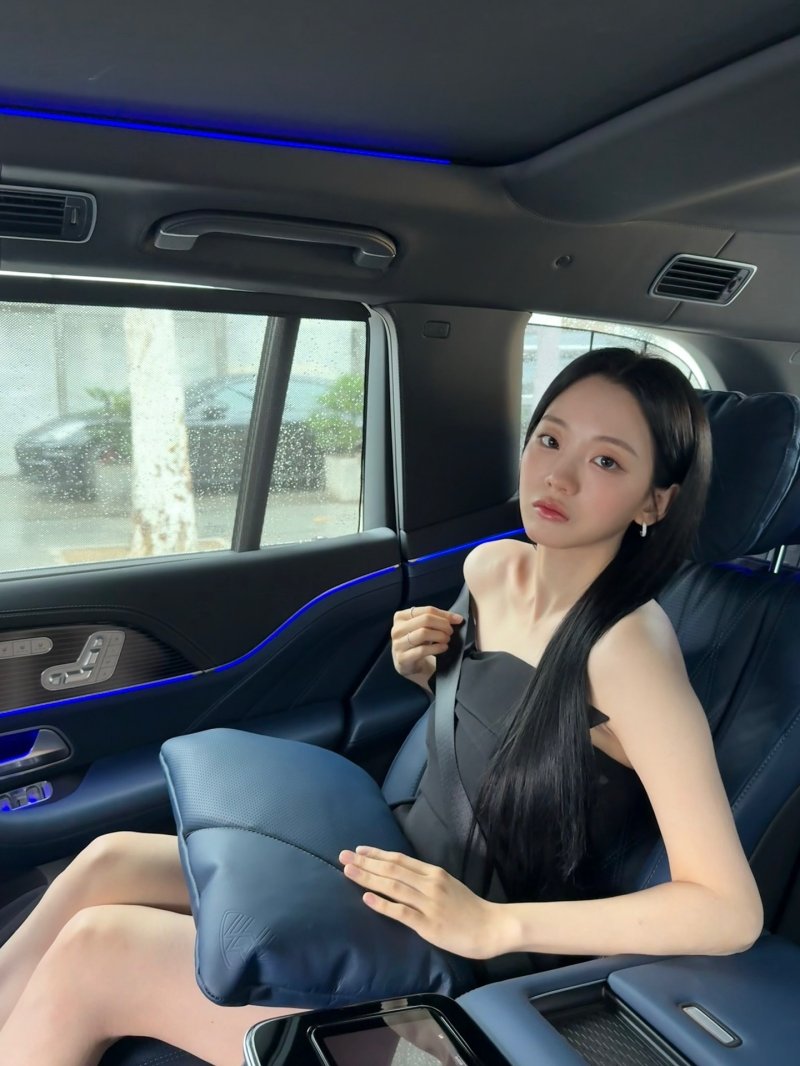 조이현, 과감한 어깨 노출…쇄골 미녀 자태 [N샷]