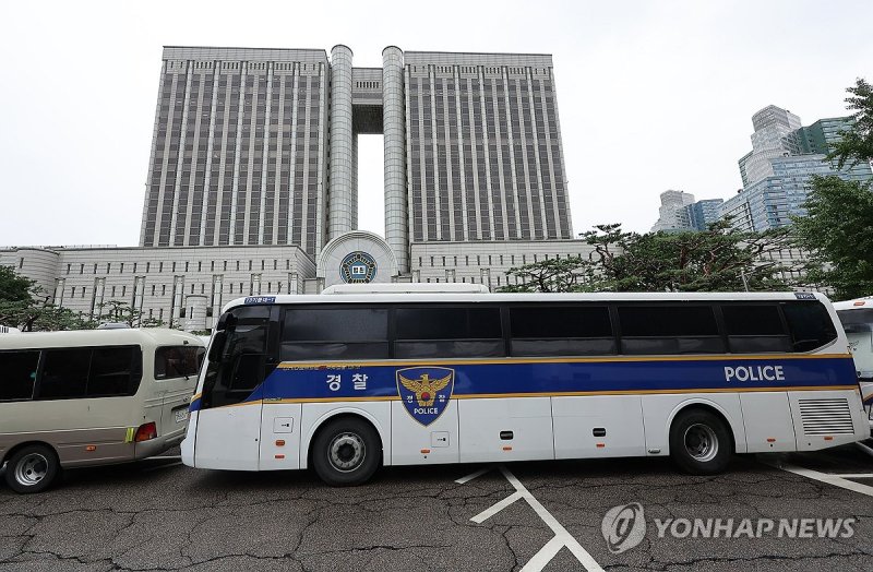 윤석열 전 대통령 구속적부심 심문 열린 서울중앙지법 (출처=연합뉴스)