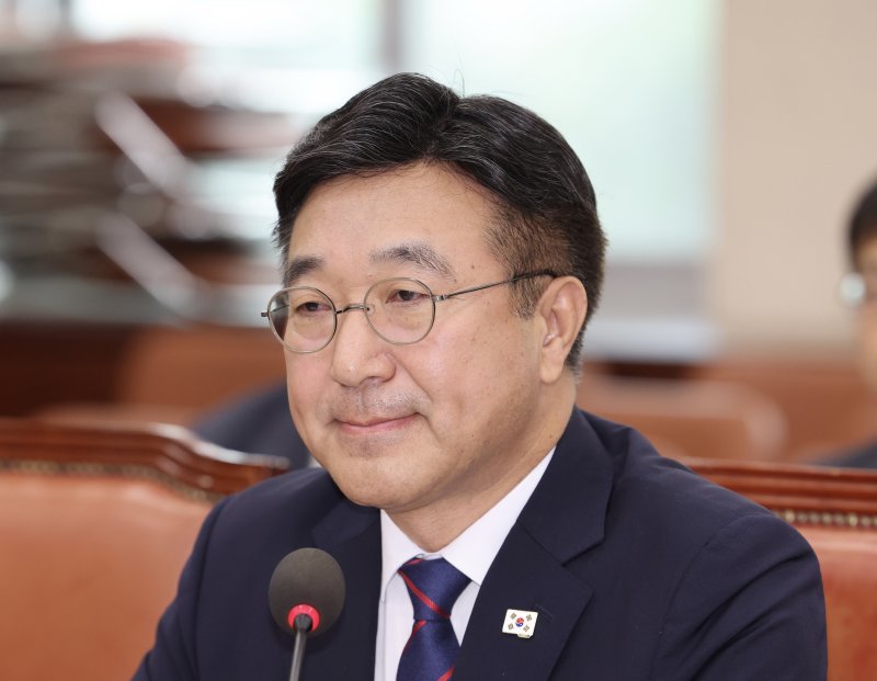 李대통령, 윤호중 행안부 장관 임명안 재가