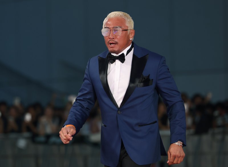 [뉴스1 ★] 추성훈 , 마초맨 ‘아조씨’의 굴욕? 안경에 강림한 예능신