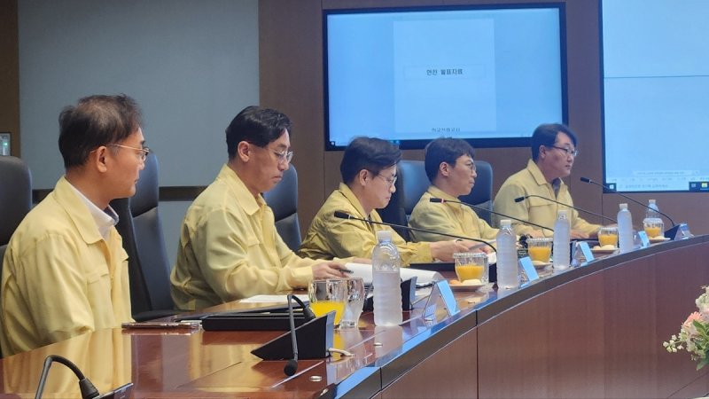 김정관 산업통상자원부 장관, 한국중부발전 서울발전본부 점검 (출처=연합뉴스)