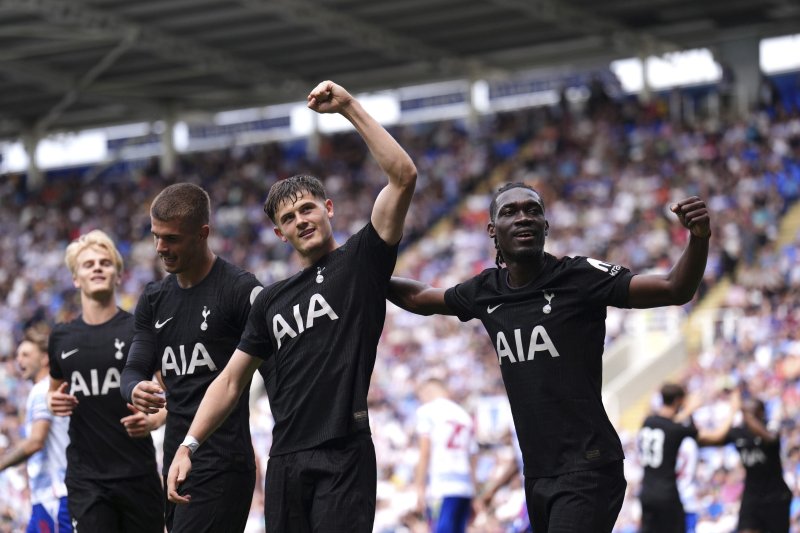 [레딩=AP/뉴시스]토트넘, 프리시즌 친선경기서 레딩에 2-0 승리. 2025.07.19.