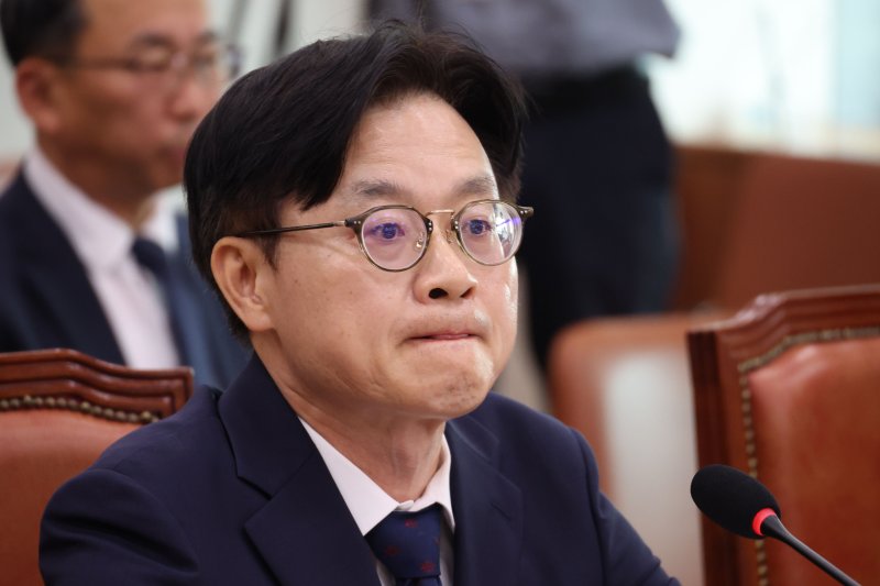 김정관 산업통상자원부 장관 후보자가 17일 오전 서울 여의도 국회 산업통상자원위원회 전체회의장에서 열린 인사청문회에서 의원 질의를 듣고 있다. 2025.7.17/뉴스1 ⓒ News1 이광호 기자