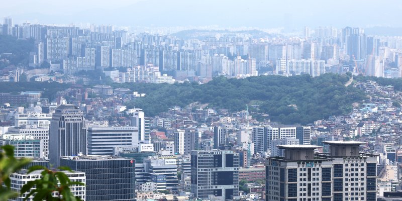 2년 더 살겠다는 세입자...6400만원 더 달라는 집주인