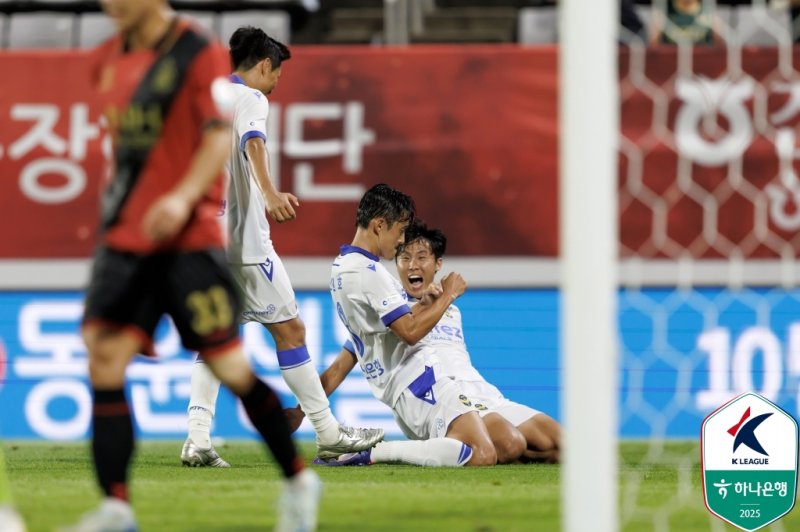 [서울=뉴시스] 프로축구 K리그2 인천유나이티드의 신진호. (사진=한국프로축구연맹 제공) *재판매 및 DB 금지
