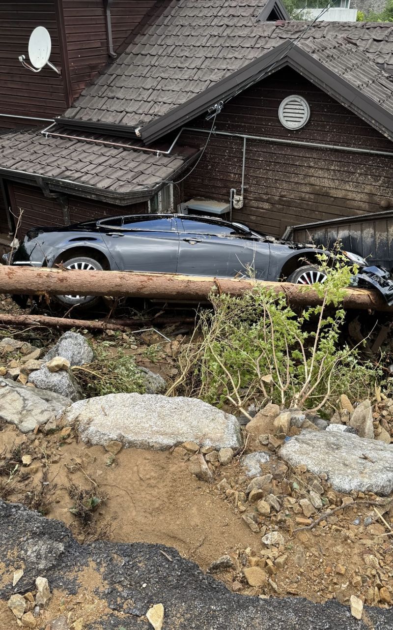 폭우로 쑥대밭 된 '가평'…여배우도 고립 전기 끊기고   