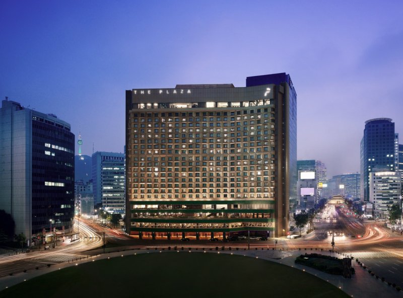 [서울=뉴시스] 한화호텔앤드리조트 더 플라자 전경. (사진=한화호텔앤드리조트 제공) *재판매 및 DB 금지