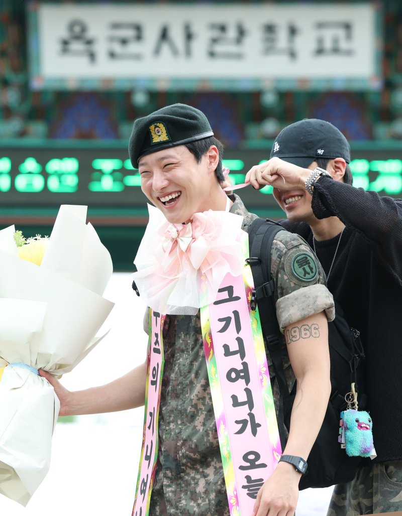 [뉴스1 ★]‘WOODZ is BACK’ 우즈, 오늘 육군 현역 만기 전역