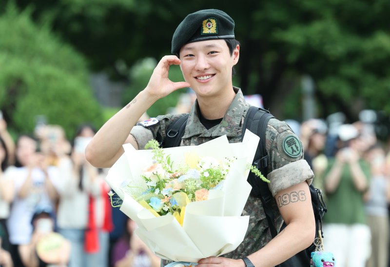 [뉴스1 ★]‘WOODZ is BACK’ 우즈, 오늘 육군 현역 만기 전역