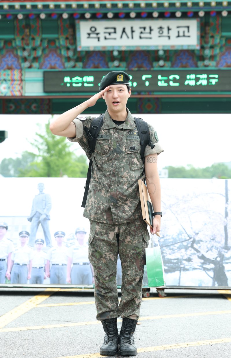 [뉴스1 ★]‘WOODZ is BACK’ 우즈, 오늘 육군 현역 만기 전역