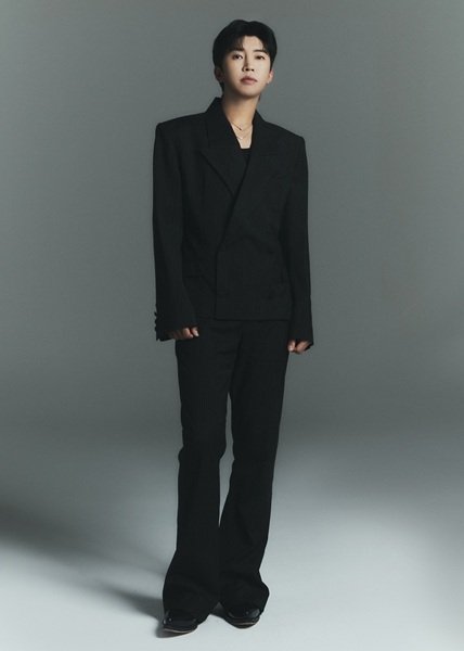 임영웅, '팬앤스타' 솔로랭킹 133주 연속 '정상'..명예의 전당 '입성'