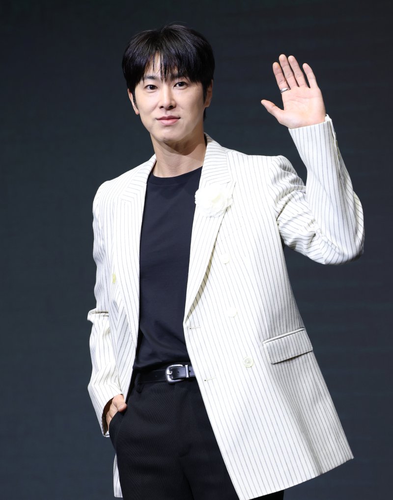 동방신기 유노윤호, 수해 이웃 돕기에 5000만원 기부