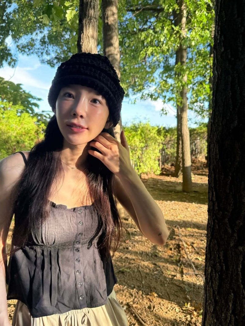 태연, 숲의 요정 변신…싱그러움 가득 미모 [N샷]
