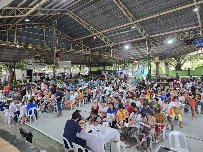 강릉시 의치한약연합회(회장 박민)가 주축이 된 의료봉사단(단장 김남동)이 지난 16~20일 필리핀 카비테(Cavite)주일대에서 해외 의료봉사활동을 하고 있다.(강릉시 제공, 재판매 및 DB 금지) 2025.7.21/뉴스1