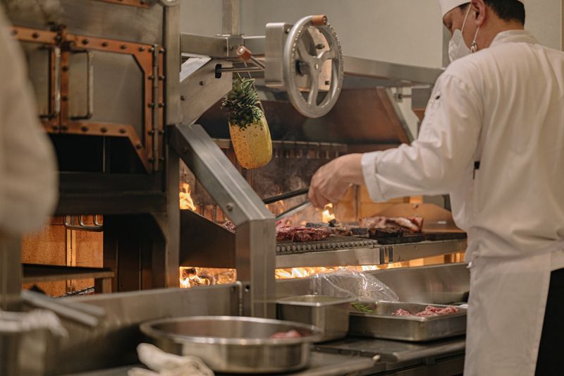 롯데호텔 월드 뷔페 레스토랑 ‘라세느’ 리뉴얼 오픈 2주년 기념 이벤트