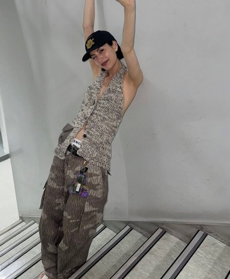 [서울=뉴시스] 배우 먹튀없는 바카라사이트 아톰카지노. (사진=먹튀없는 바카라사이트 아톰카지노 인스타그램 캡처) 2025.07.22. photo@newsis.com *재판매 및 DB 금지