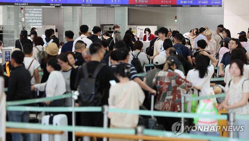 여름 휴가 시작 (출처=연합뉴스)