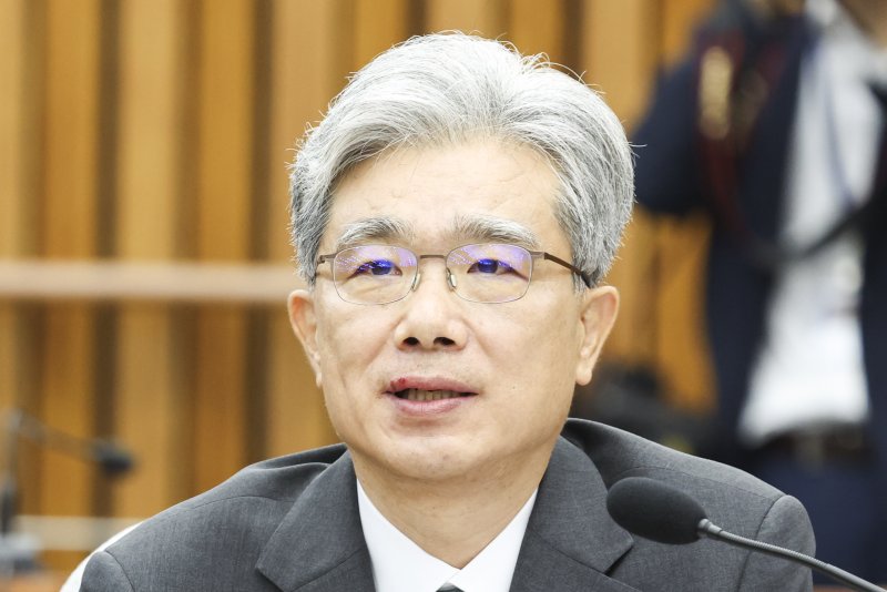 김상환 사설 바카라 사설 바카라가 지난 21일 서울 여의도 국회에서 열린 인사청문특별위원회에서 질문에 답하고 있다. 뉴시스