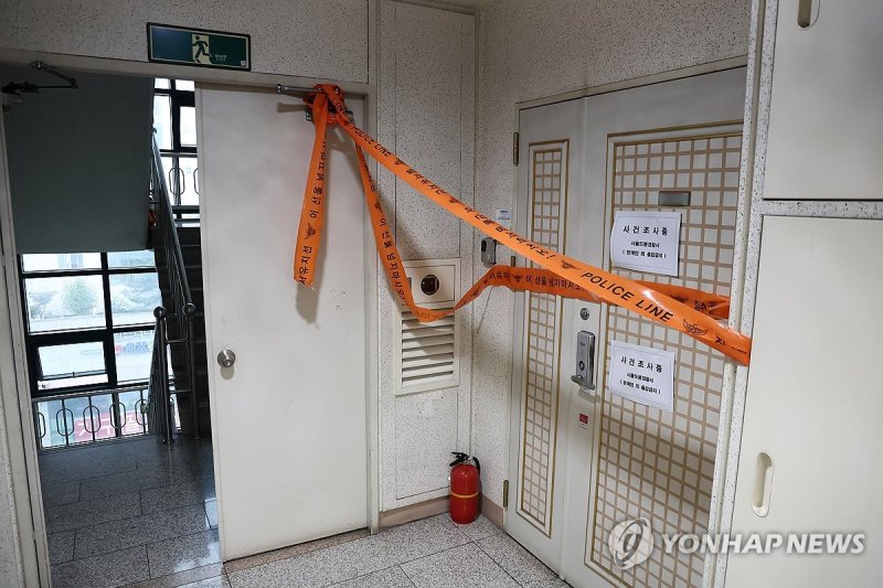 인천 총격사건 피의자 집서 사제폭발물 발견…특공대가 제거 (출처=연합뉴스)