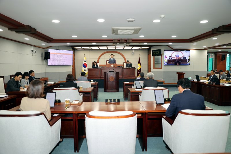 진안군의회 제301회 임시회 폐회 모습. *재판매 및 DB 금지