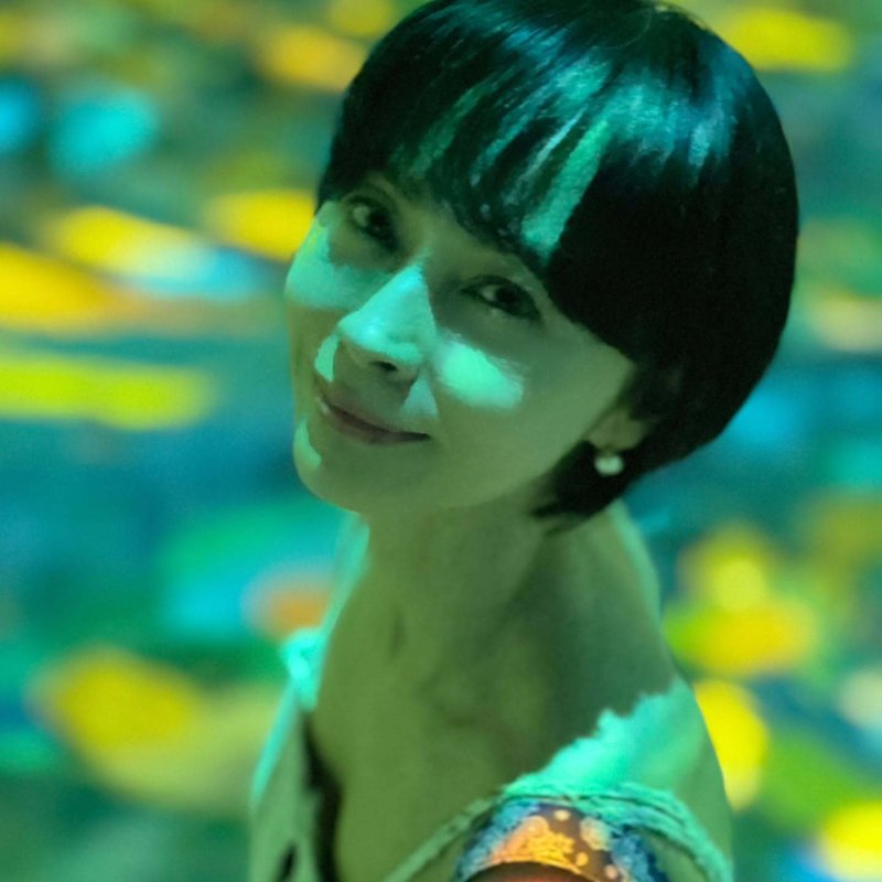 우희진, 50세 안 믿기는 여전한 청순 미모…동갑 김숙 내 친구 중 가장 곱다