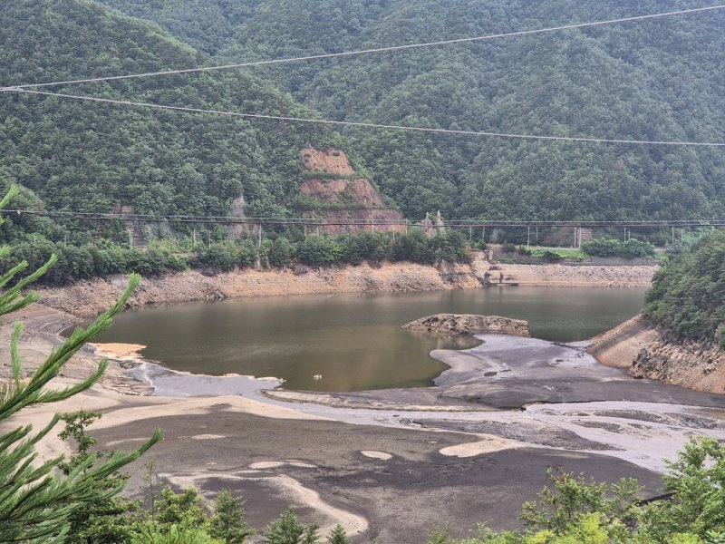 가뭄 비상 강릉시, 대체수원 확보 총력...홍제정수장 보조수원 시험가동