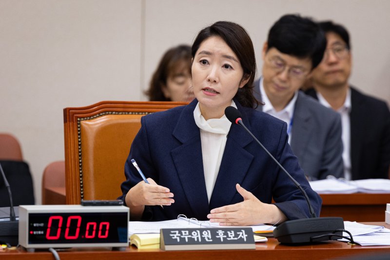 강선우 여성가족부 바카라사이트 카지노사이트 후보자가 14일 서울 여의도 국회에서 열린 인사청문회에 출석해 의원 질의에 답하고 있다. 2025.7.14/바카라사이트 카지노사이트1 ⓒ News1 유승관 기자