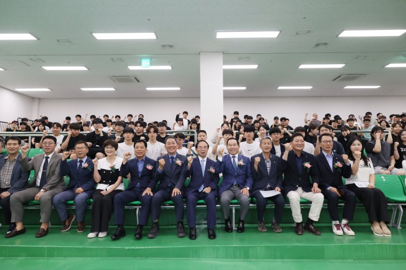 전북 임실군 청웅면에 소재한 전북 종합사경장에서 ‘제54회 문화체육관광부장관기 바카라사이트 총판 학생사격바카라사이트 총판’ 개회식이 열리고 있다.(임실군제공. 재판매 및 DB금지)2025.7.22/바카라사이트 총판1