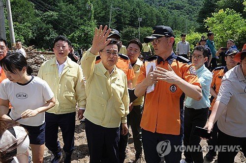 가평 수해 현장 찾은 김동연 (출처=연합뉴스)