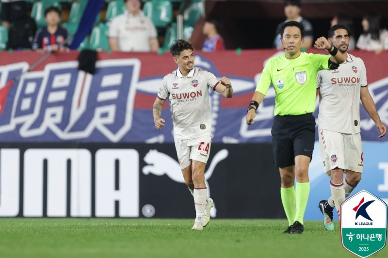 [서울=뉴시스] 프로축구 K리그1 수원FC의 윌리안. (사진=한국프로축구연맹 제공)