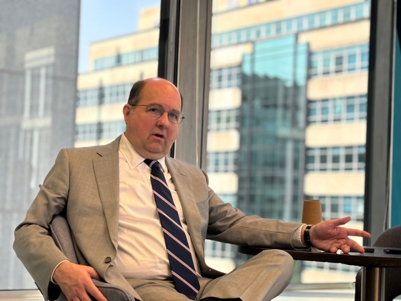 [워싱턴=뉴시스]이윤희 특파원 = 스티븐 본 전 미국무역대표부(USTR) 대표대행은 22일(현지 시간) 미국 워싱턴DC 에서 진행한 특파원단 대담에서 질문에 답변하고 있다. 2025.07.23.