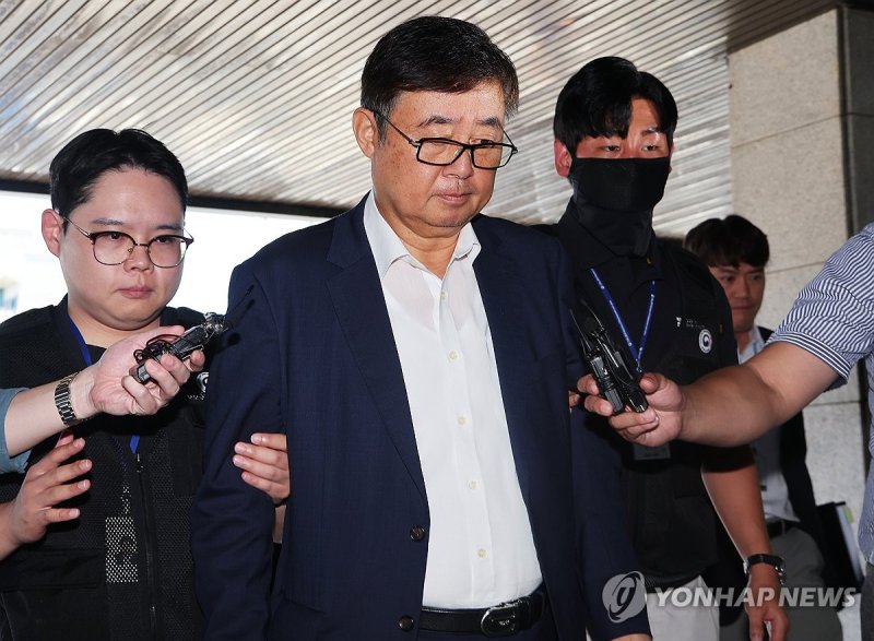 영장실질심사 마친 박순관 아리셀 대표 (출처=연합뉴스)