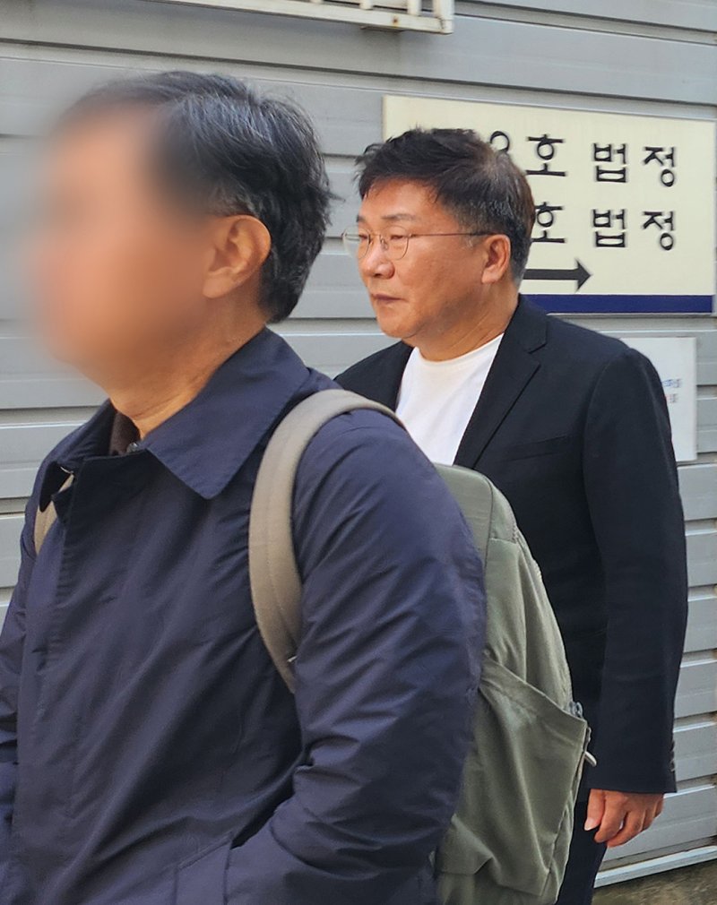 '구속' 유영재, 항소심도 징역 2년6월…선우은숙 친언니 강제추행 반복(종합)