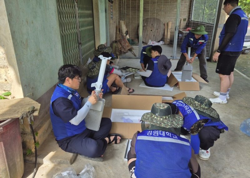 강원대 제10기 백령해외봉사단 (출처=연합뉴스)