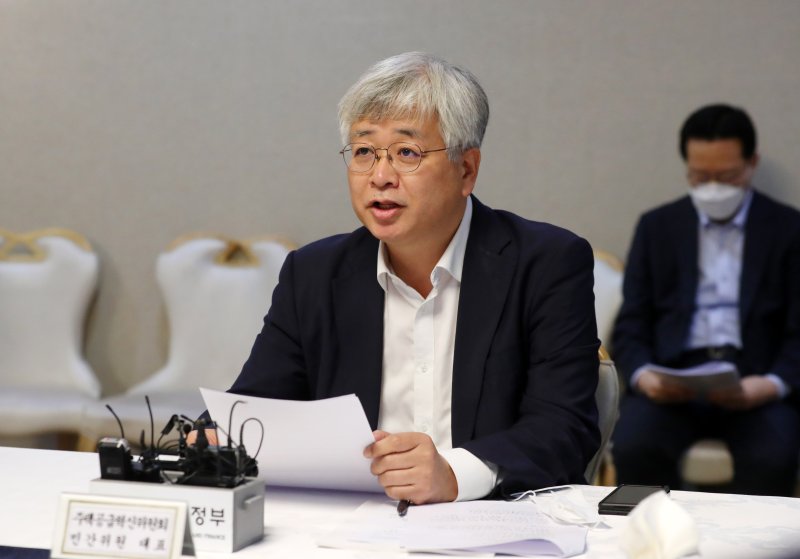 심교언 국토연구원장, 임기 1년 남기고 퇴임