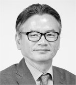 [손성진의 직평직설] ‘존경하는 의원님’ 이젠 버려야