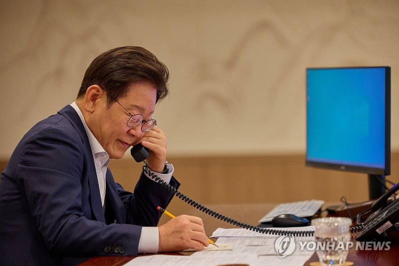 이재명 대통령, 카자흐스탄 대통령과 전화 통화 (출처=연합뉴스)