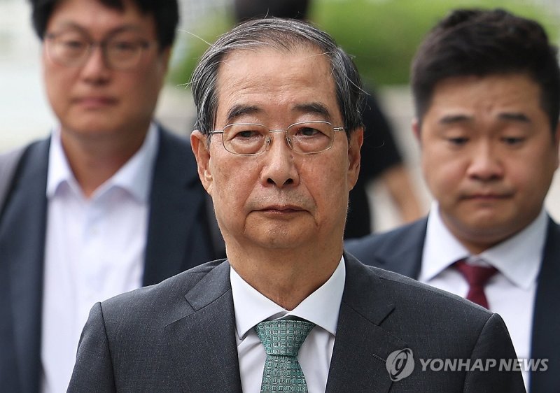 내란특검, 한덕수 전 총리 자택 압수수색…계엄 방조 수사