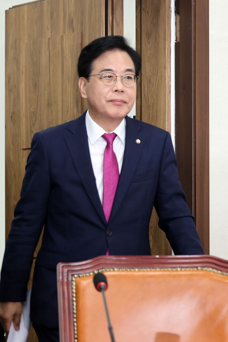 [영상] 송언석 “사과없이 도망친 강선우…의원직 사퇴해야”