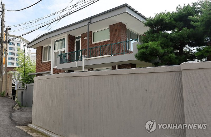 내란특검, 한덕수 전 국무총리 자택 압수수색 (출처=연합뉴스)